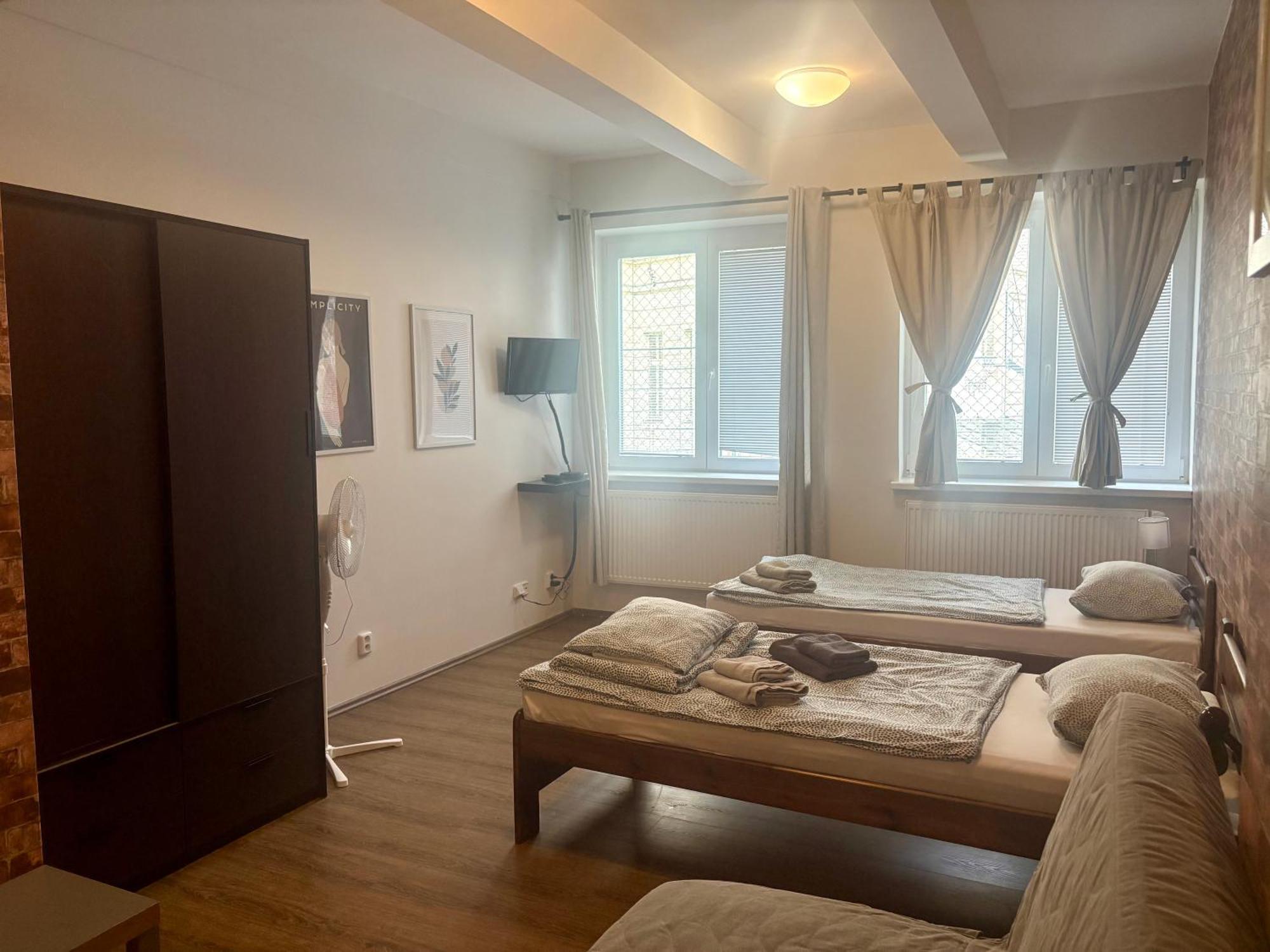 Zizkov Cosy Studio Apartments Praga Exterior foto